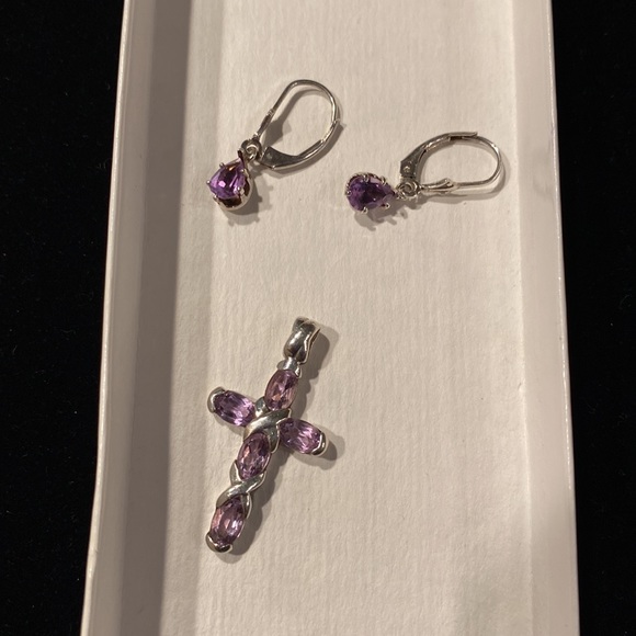 🎁Amethyst in Sterling Silver Cross Pendant w/Matching Earrings🎁 - Picture 1 of 4